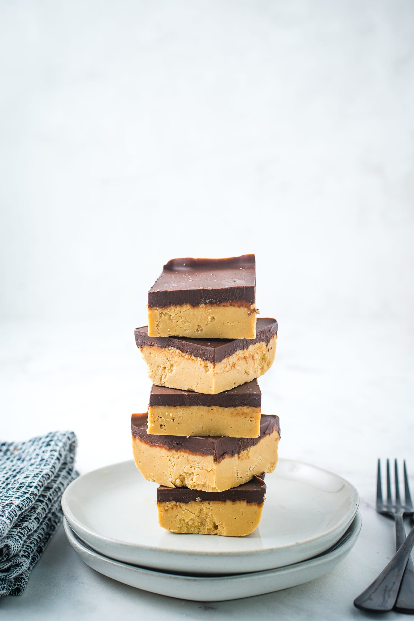 No Bake Peanut Butter Bars | Comfort Food Ideas | Easy Dessert Recipe