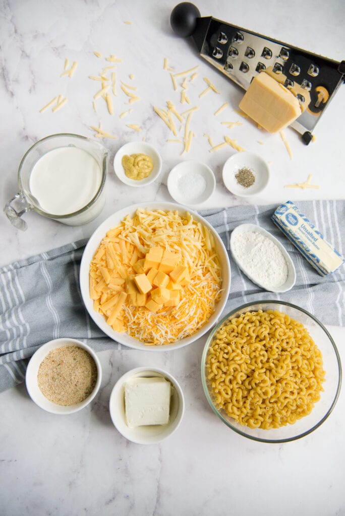 Ingredients to make Creamy Mac and Cheese