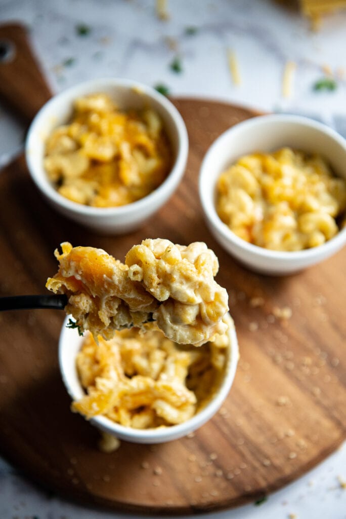 how to make mac n cheese more creamy