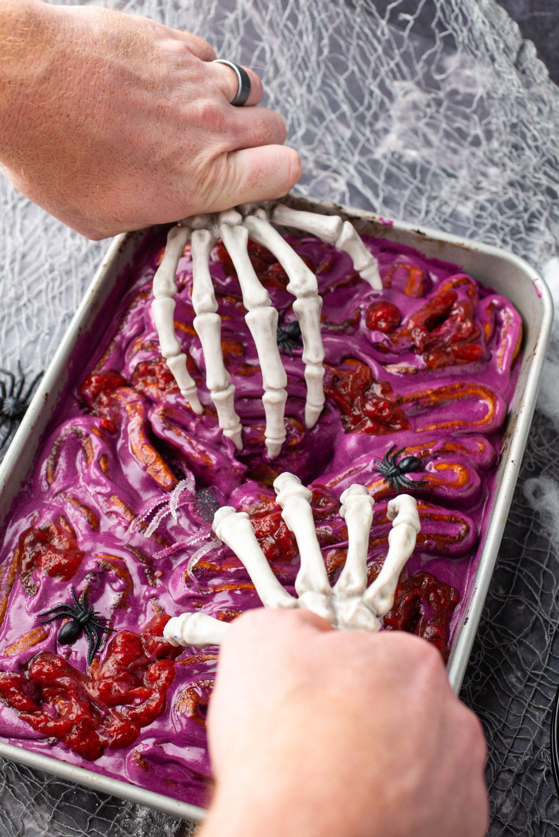 Zombie Guts (Cinnamon Roll Intestines) Comfort Food Ideas Halloween